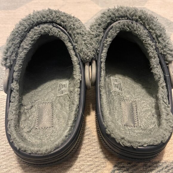 Crocs  // Classic Lined Clog  //  Blue with Grey fur Mens Size 6/Womens Size 8 - Picture 4 of 5